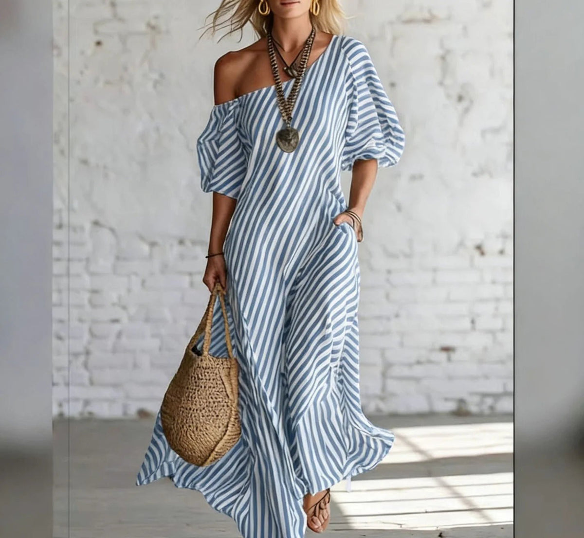 Alysha | Flowy Maxi Dress for Women Side