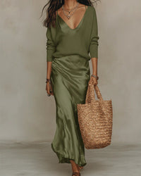 Anaïs – Elegant Satin Midi Dress Angle