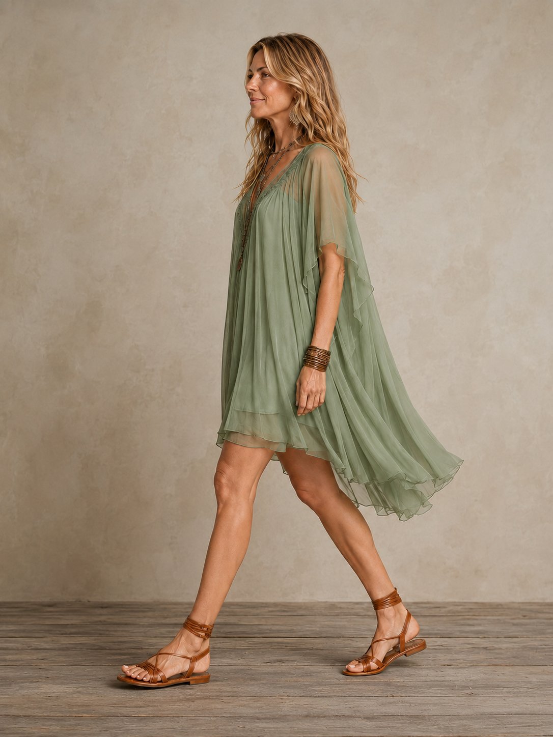 Ella | Tiered Boho Mini Detail