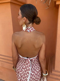 Elsa | Elegant Set with Off-Shoulder Design Detail
