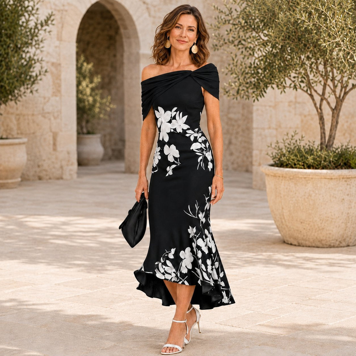Flora | Contour Floral Midi Close Up