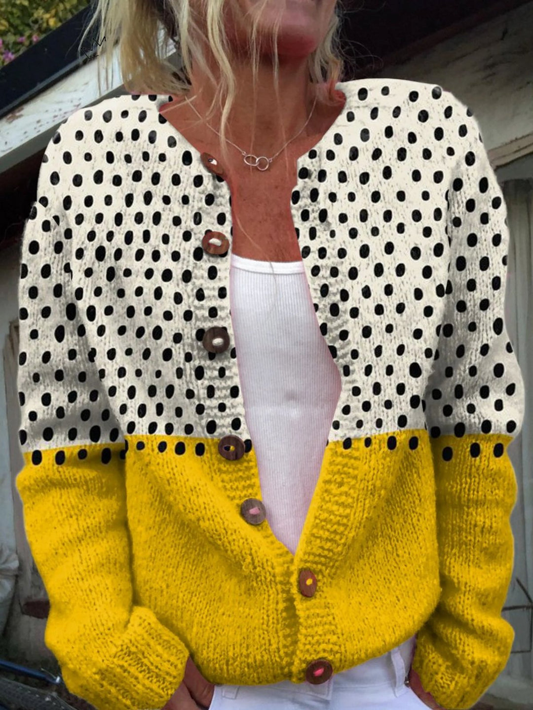 Junella™ | Vintage Knit Cardigan Sweater Hero
