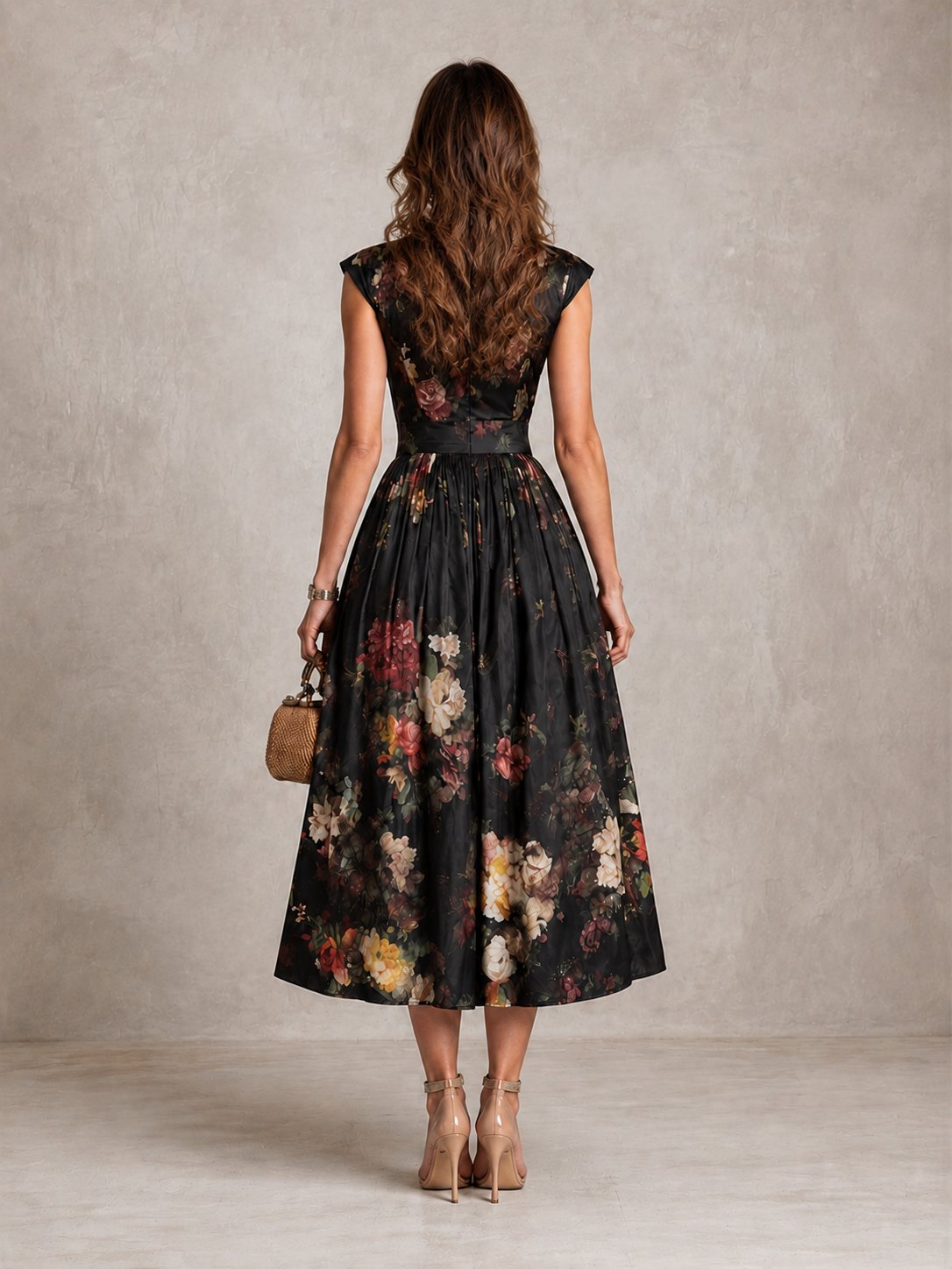 Mia | Keyhole Pleated Detail