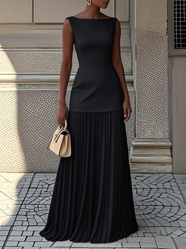 Shania™ Pleated Maxi Dress Detail