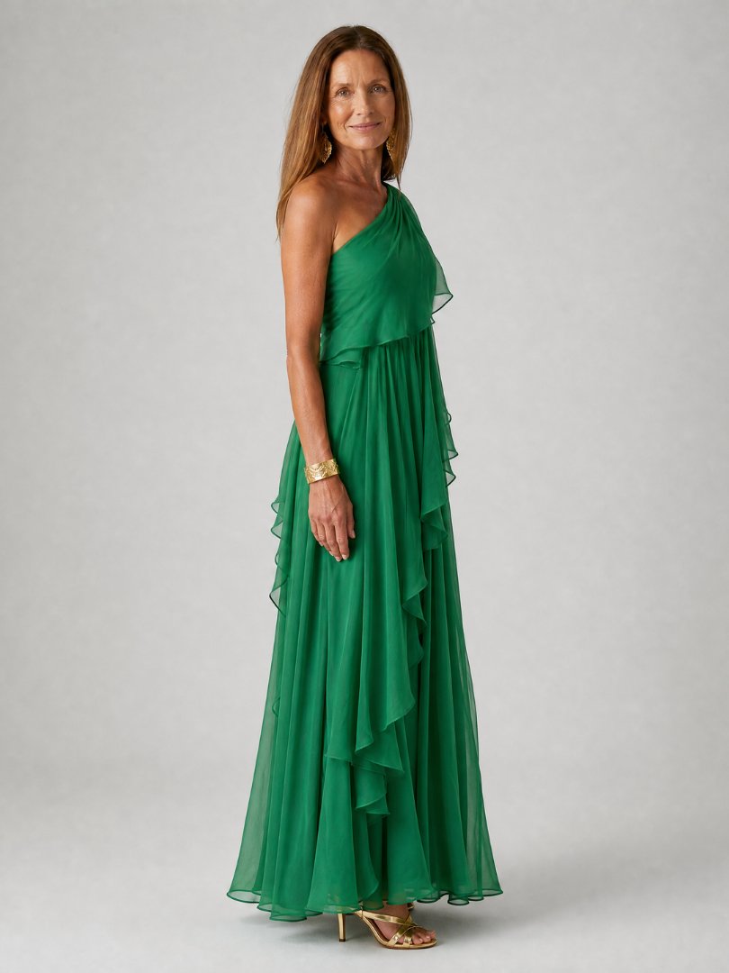 Tracey | Elegant Flowy Maxi Dress for Women Front