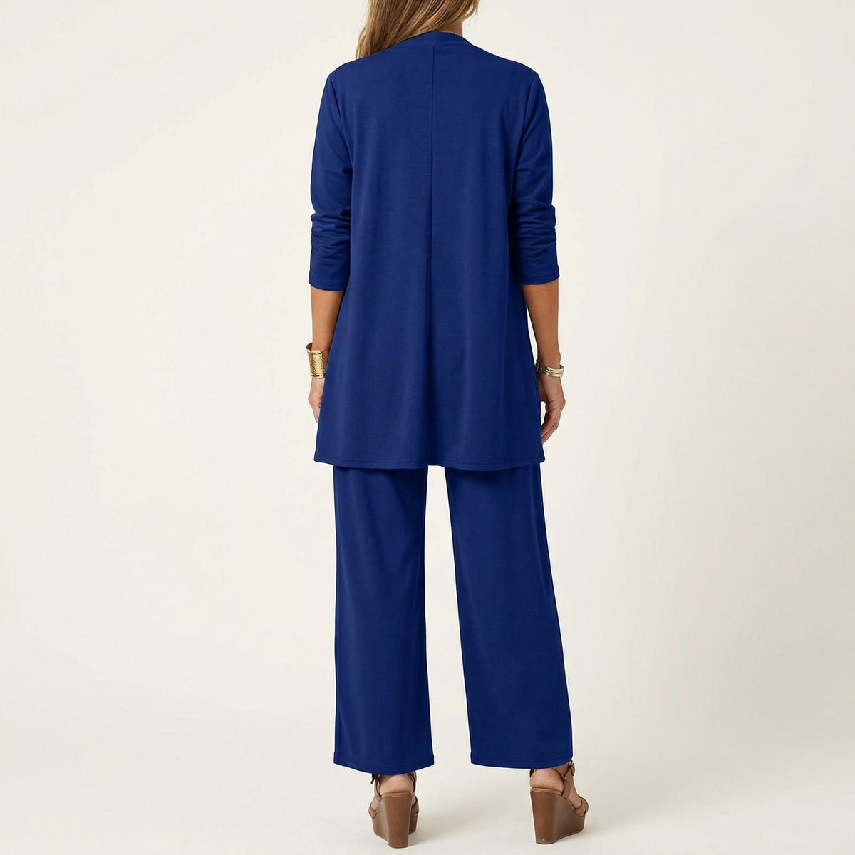 Vivienne | Minimalist 3-Piece Set Side